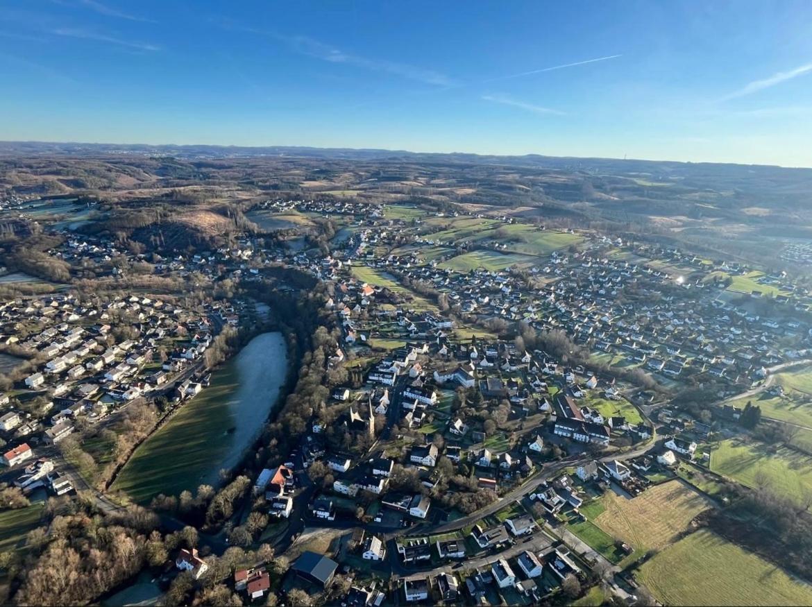 Ferienhaus Moehnetal Allagen Exteriör bild